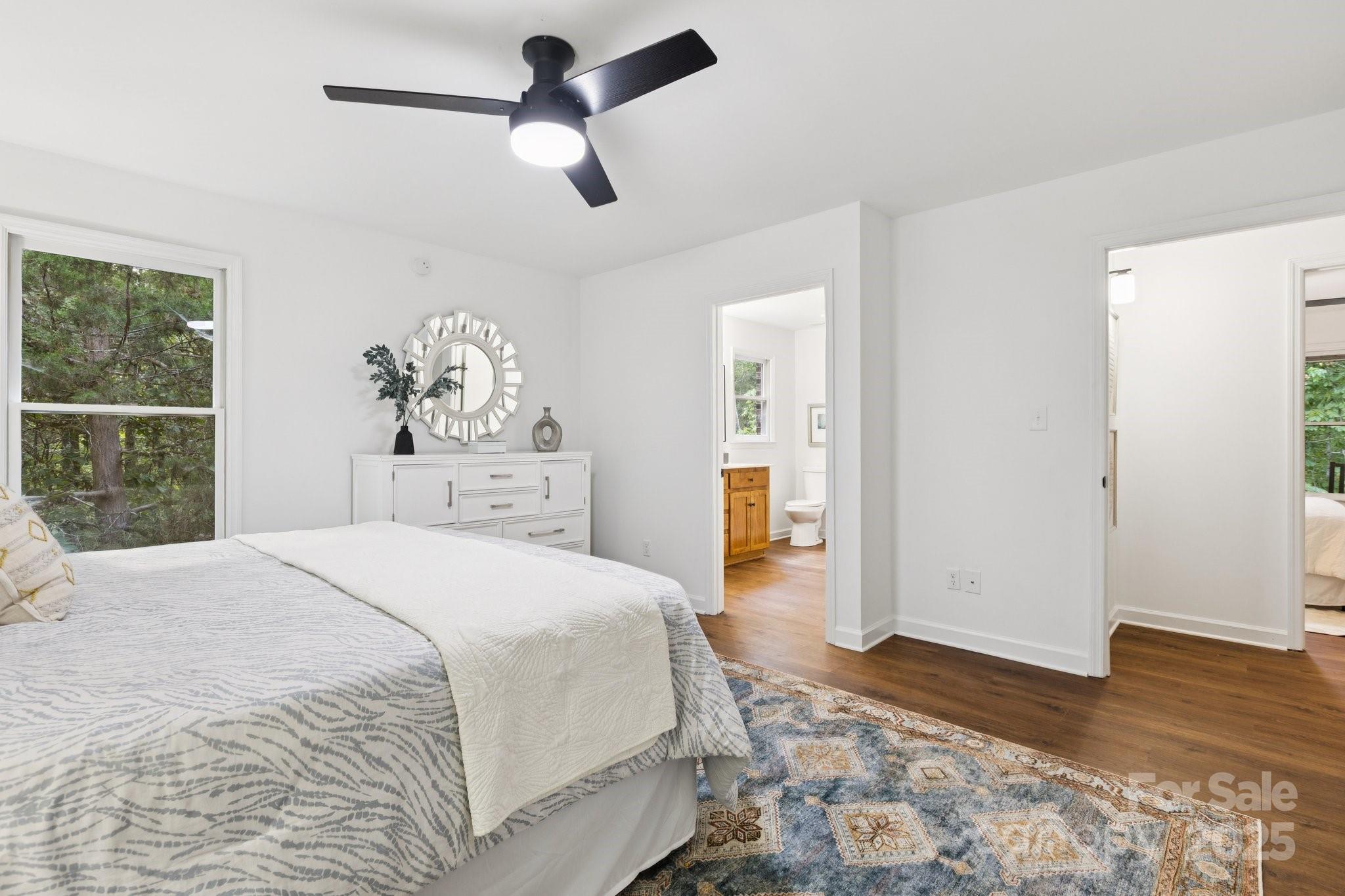 Huntington Oaks - Residential