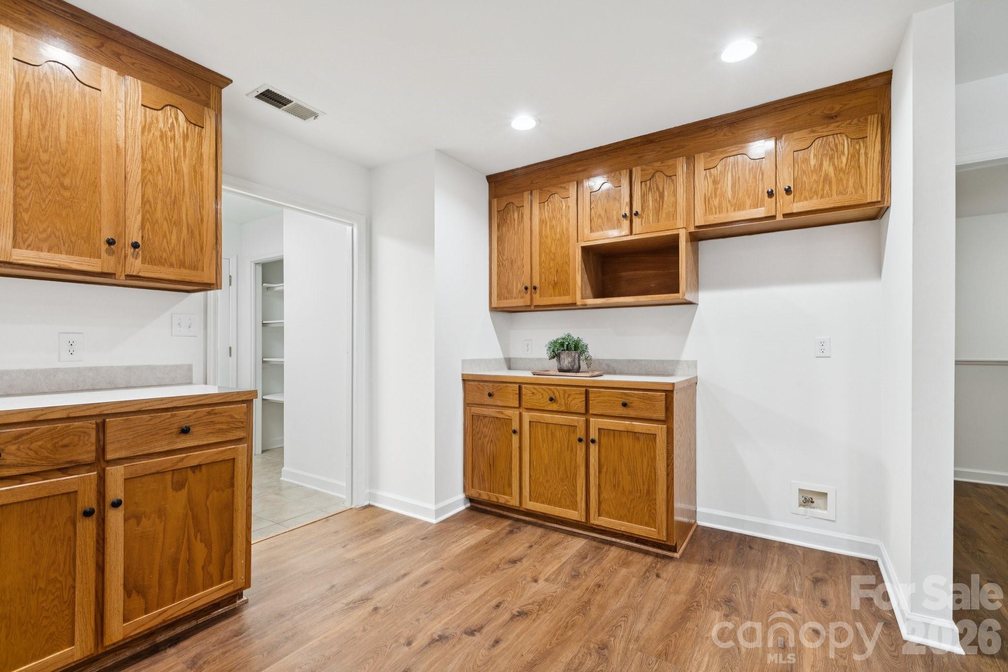 Huntington Oaks - Residential