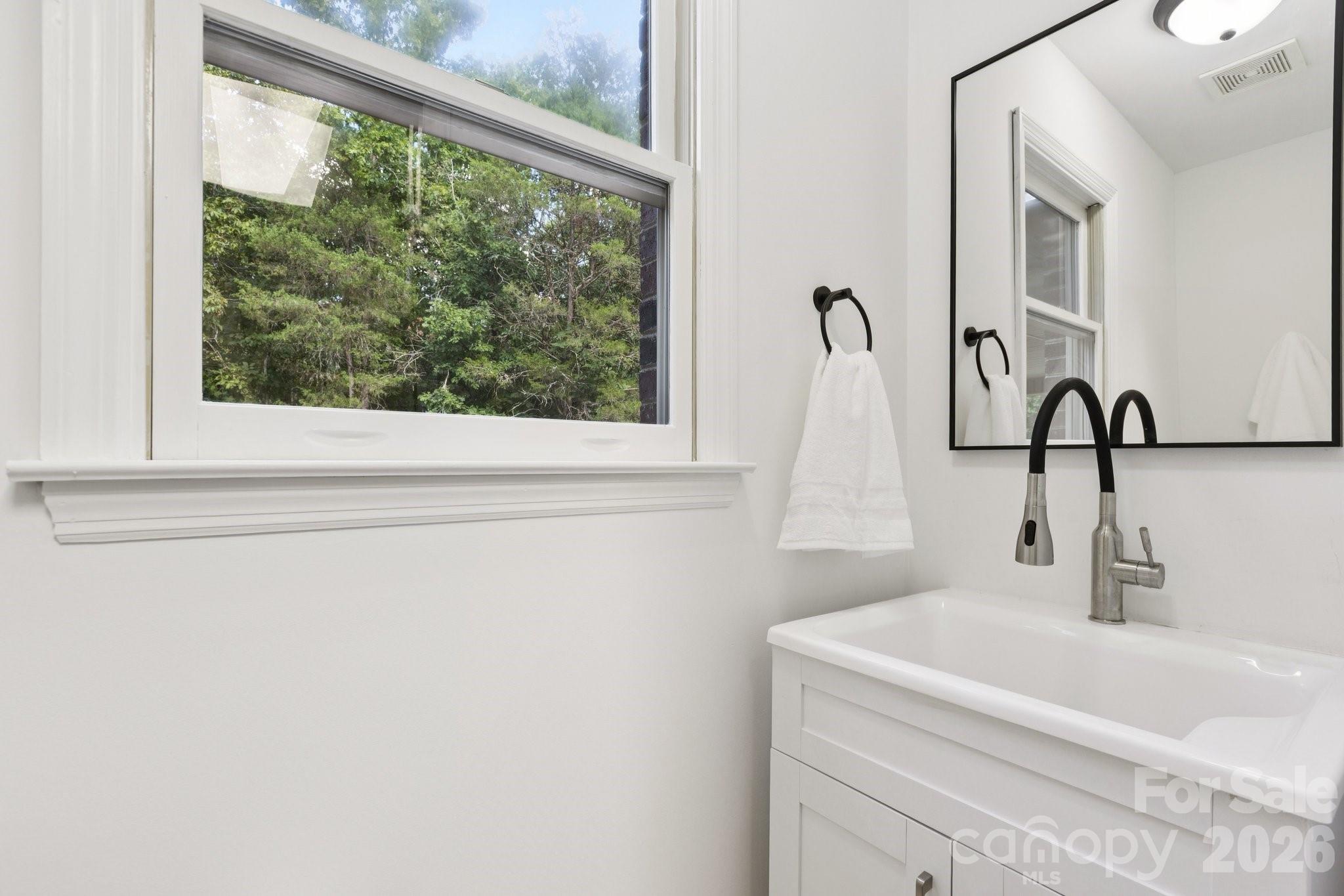 Huntington Oaks - Residential