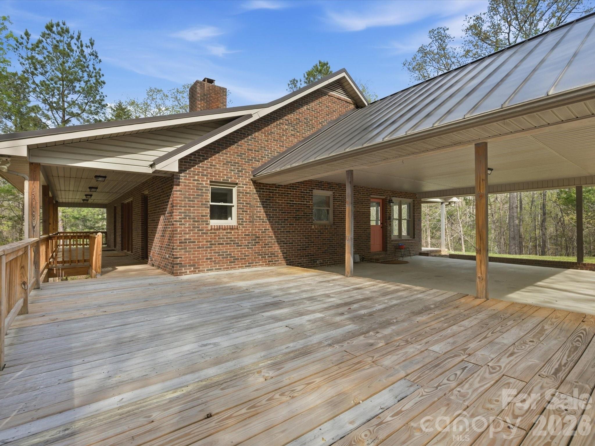 Huntington Oaks - Residential