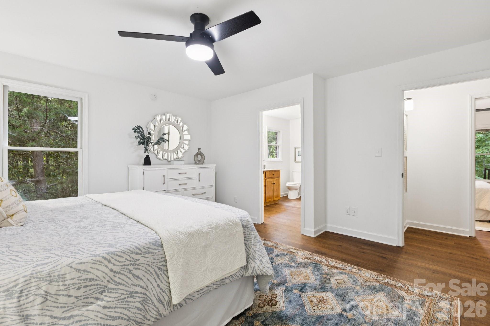 Huntington Oaks - Residential