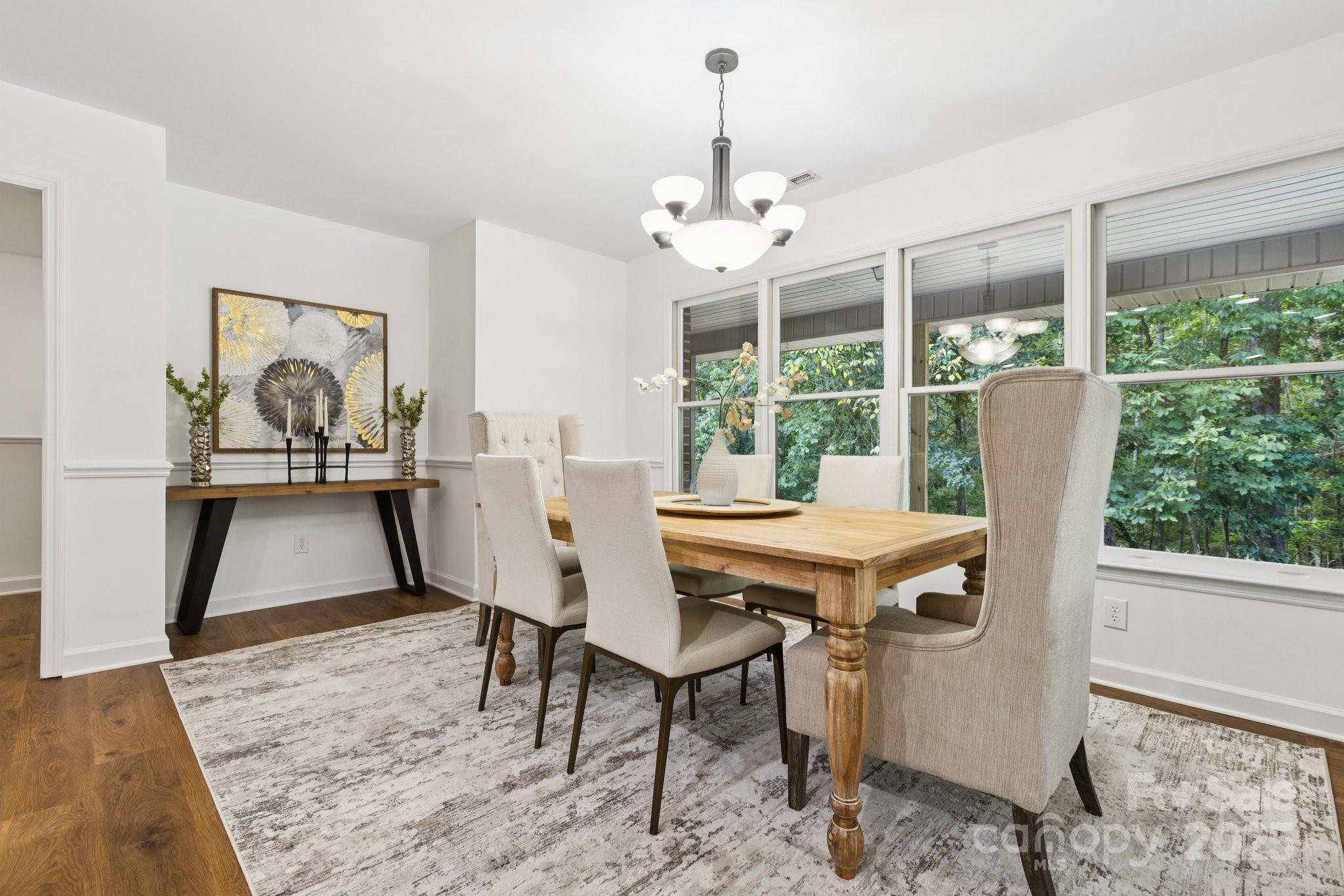 Huntington Oaks - Residential