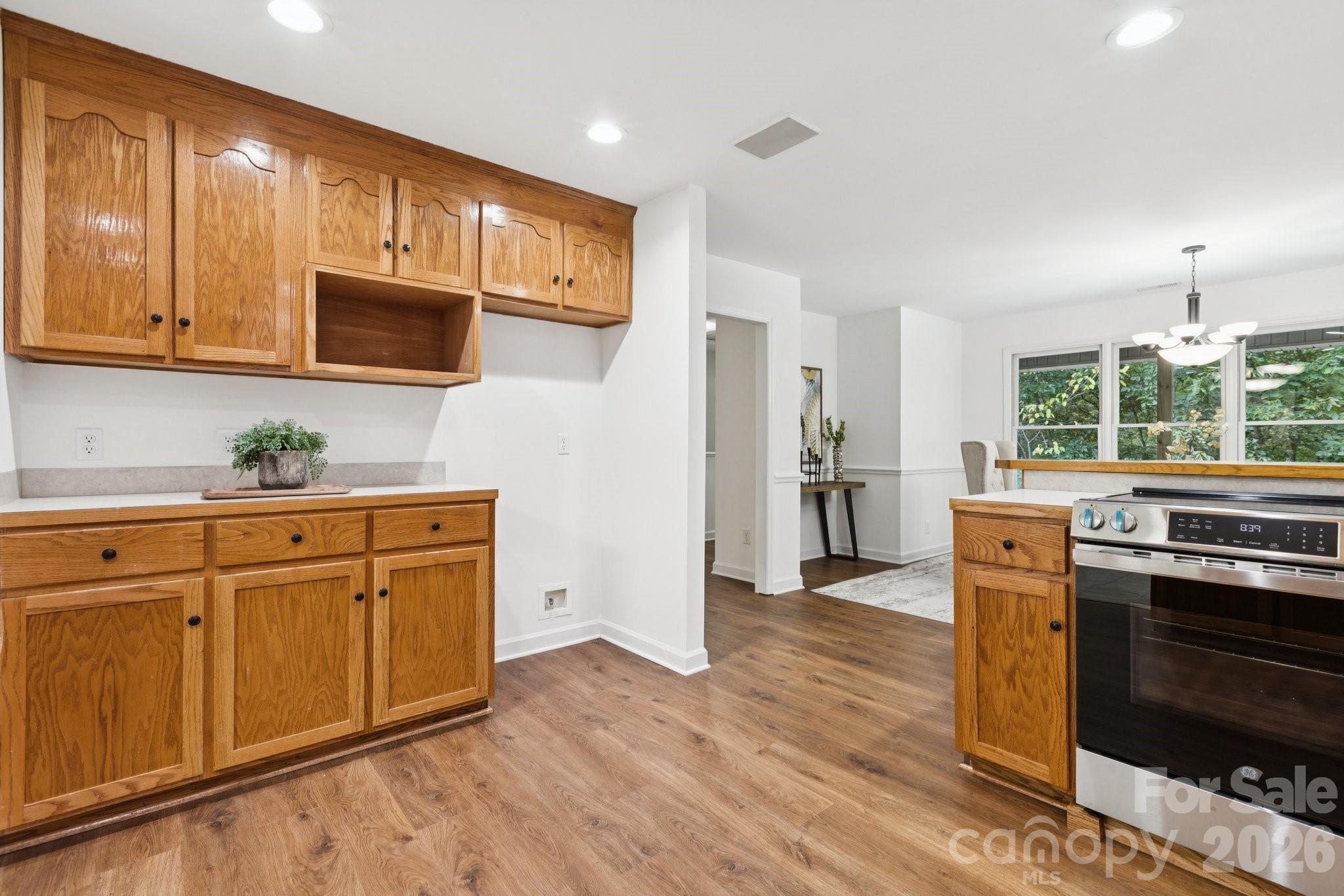 Huntington Oaks - Residential