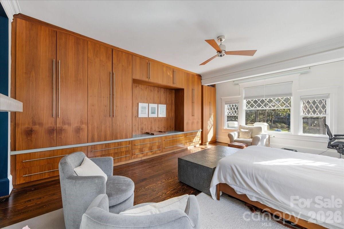 Elizabeth - Residential