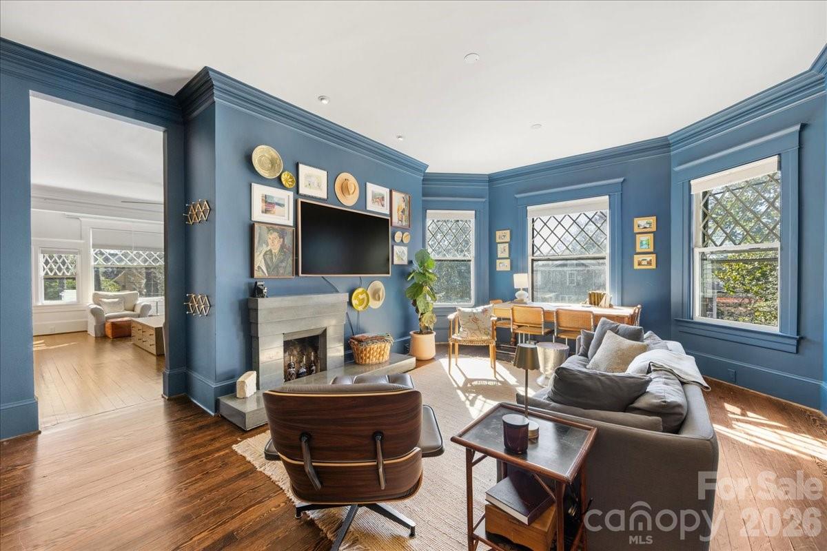 Elizabeth - Residential