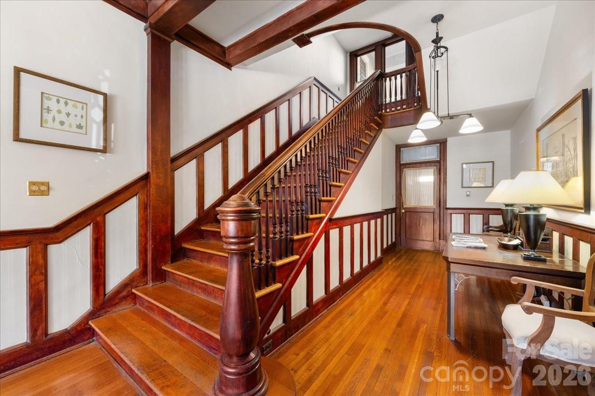 Elizabeth - Residential