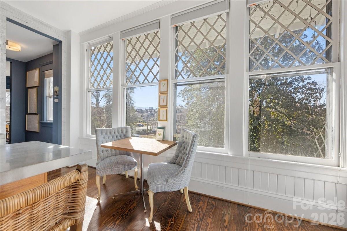 Elizabeth - Residential