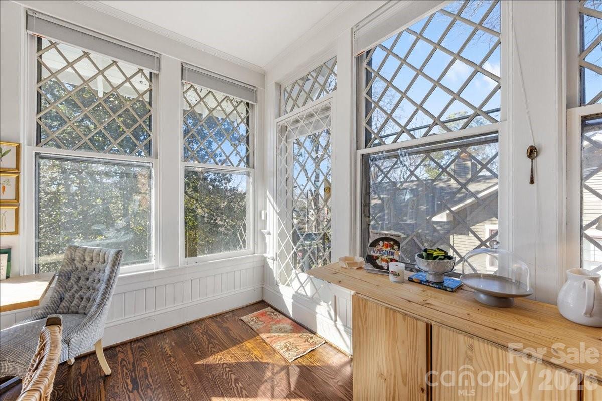 Elizabeth - Residential