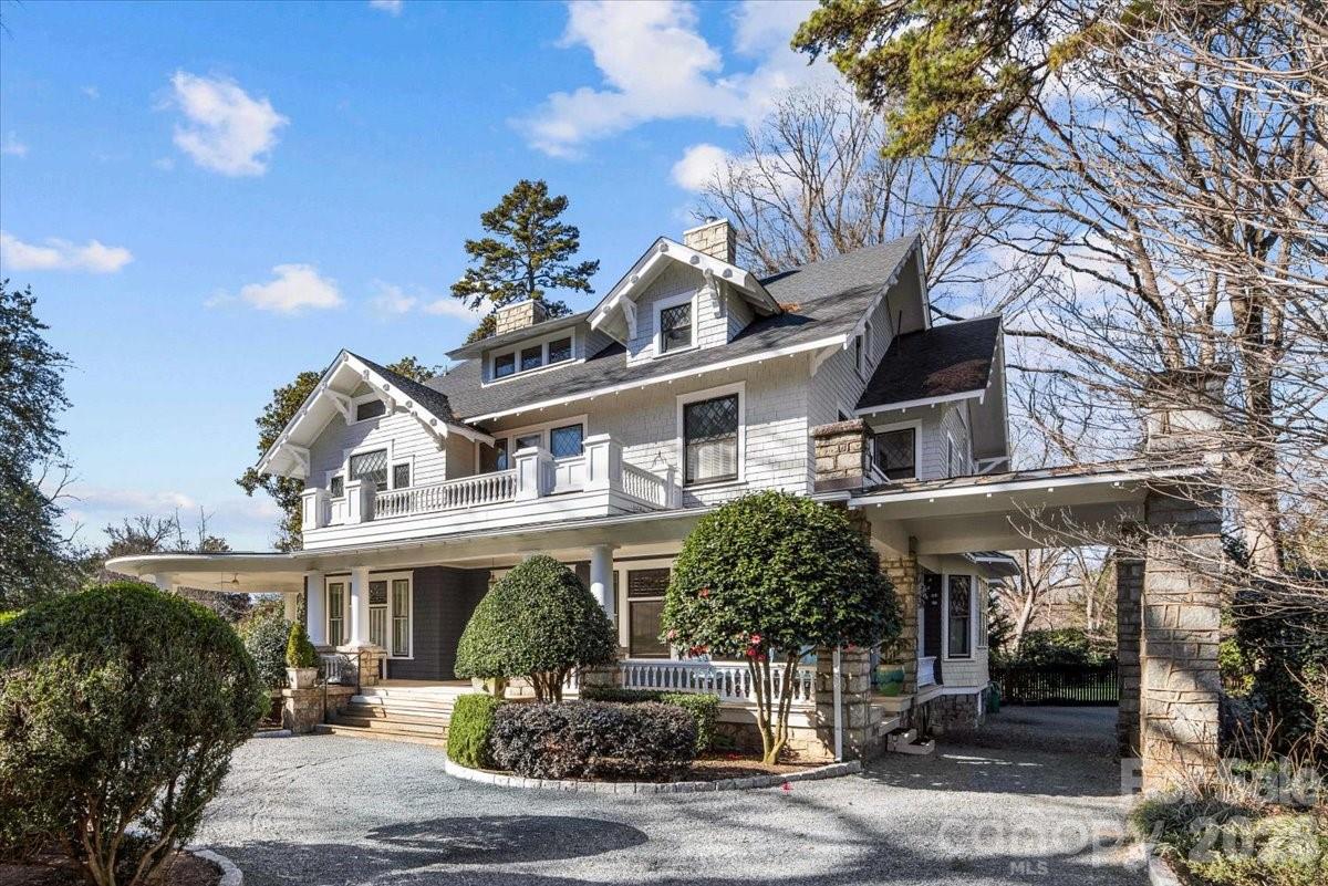 509 Clement Avenue 3