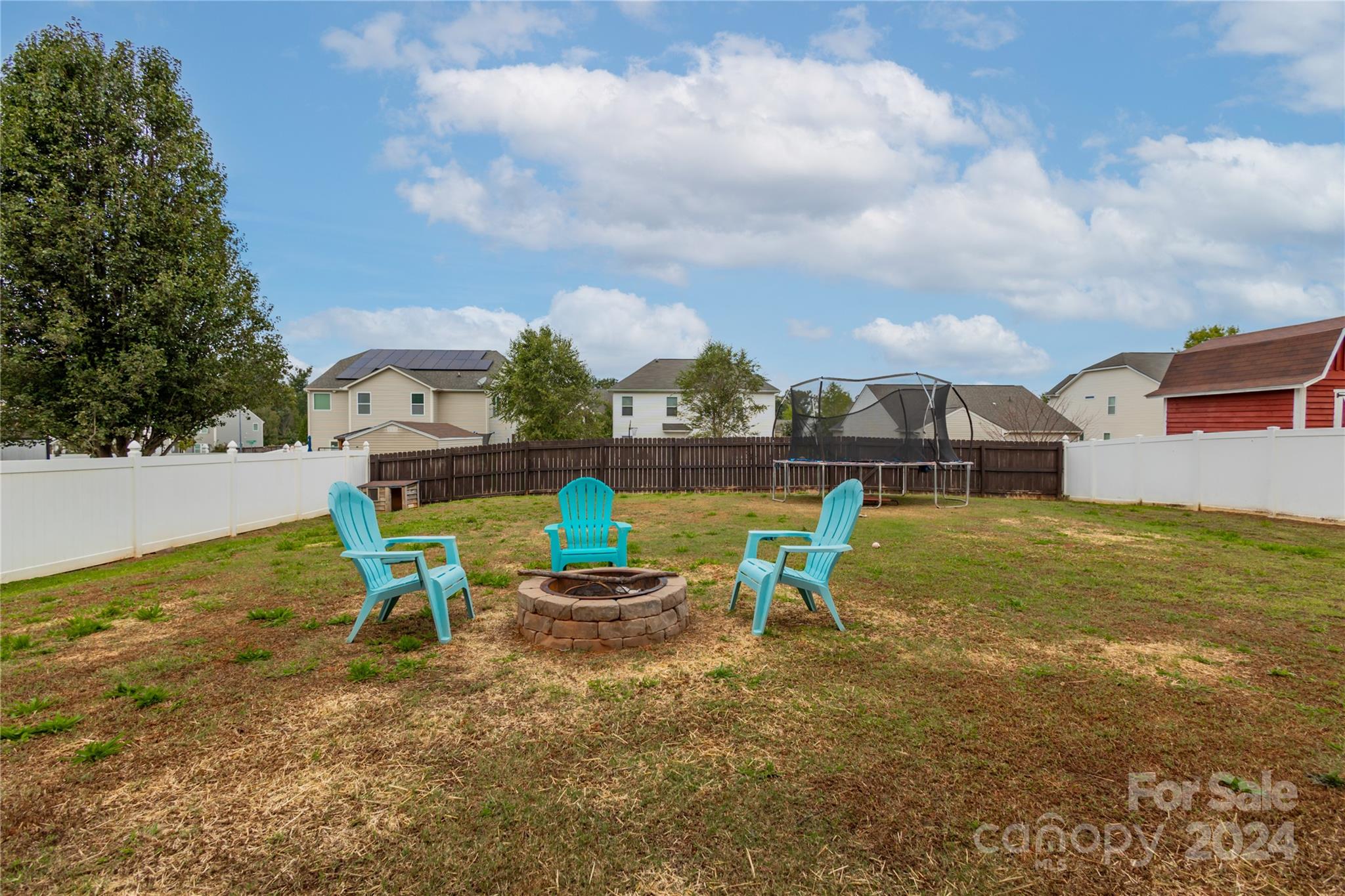 Lexington Commons - Residential