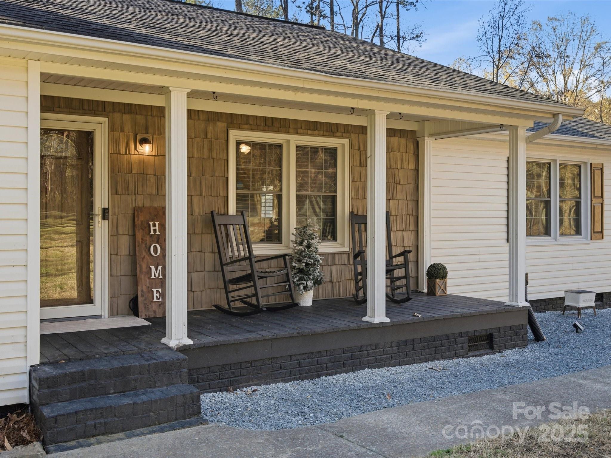 5900 Lindenwood Drive