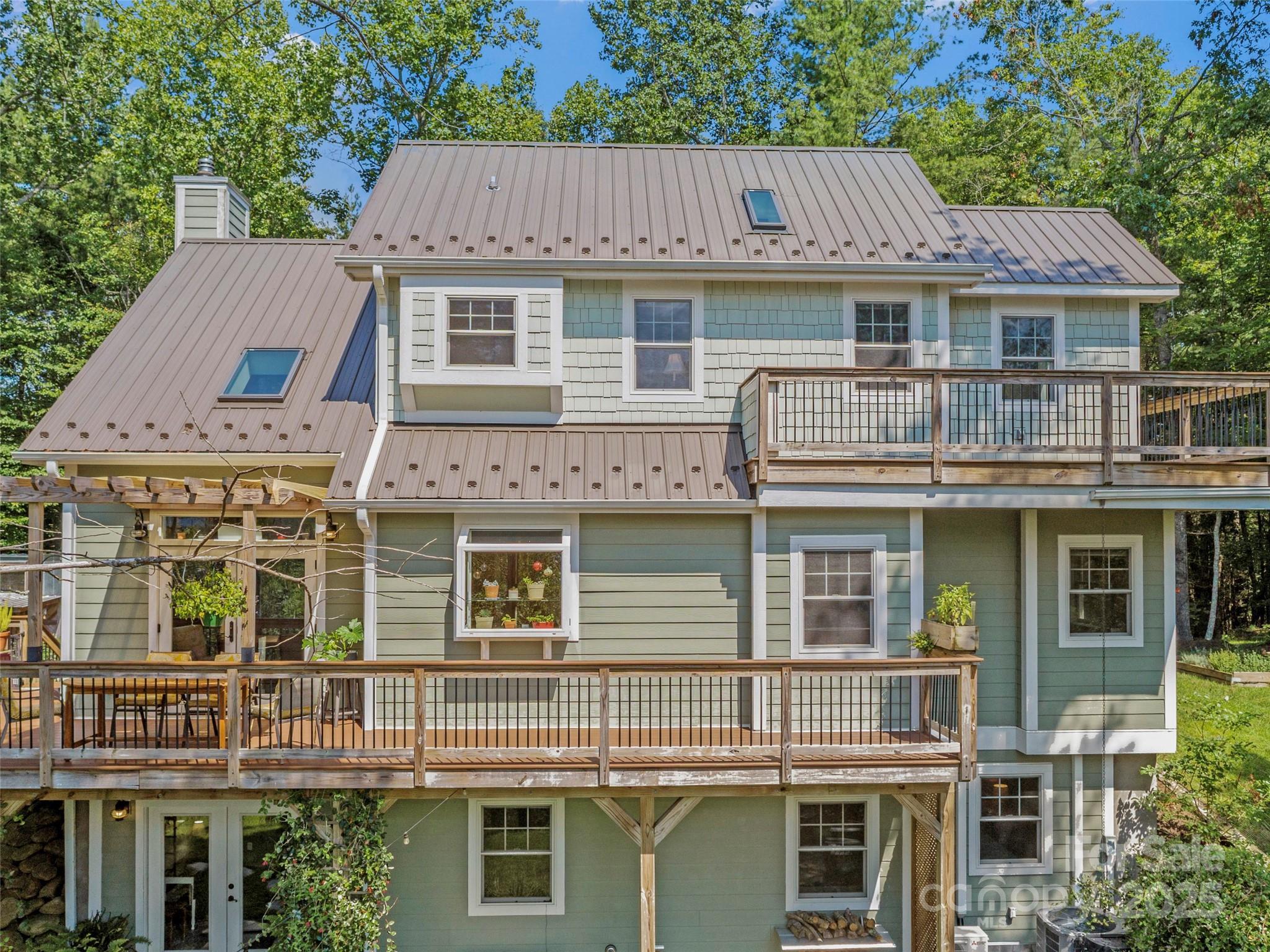 97 Gordon Lane
