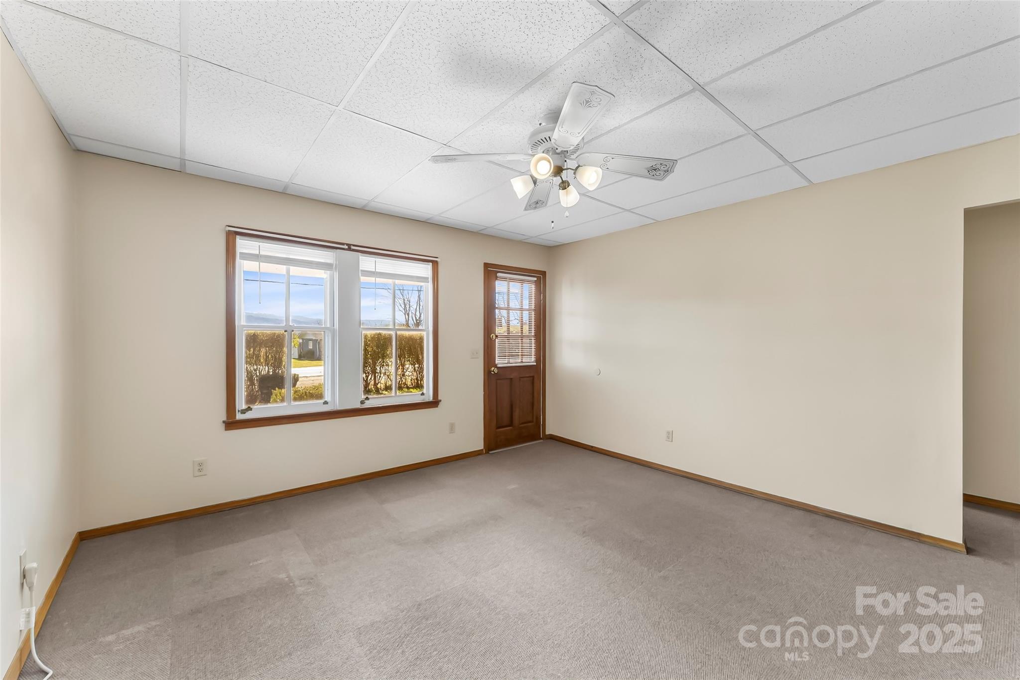 503 Old Hendersonville Highway