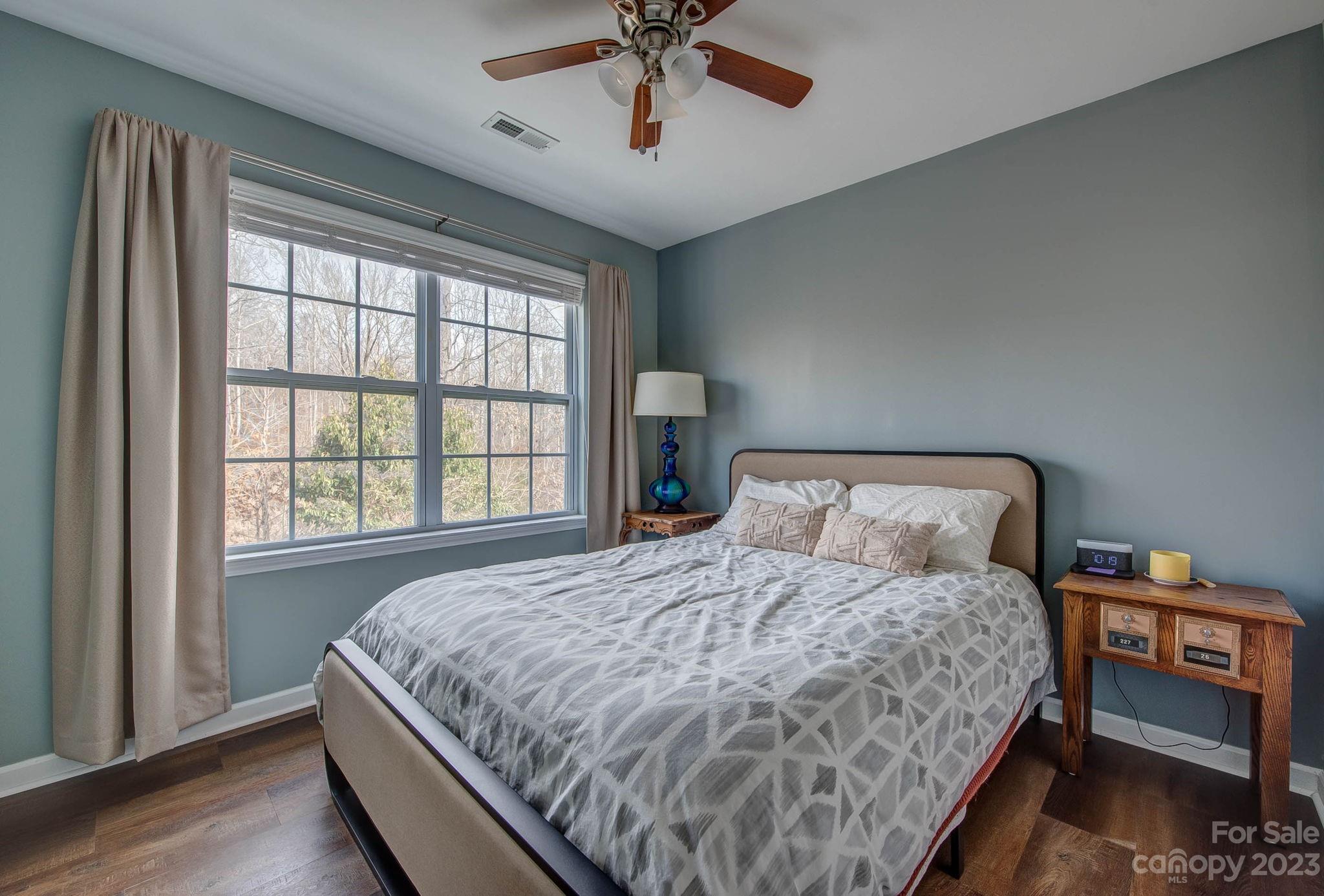 Waters Edge - Residential