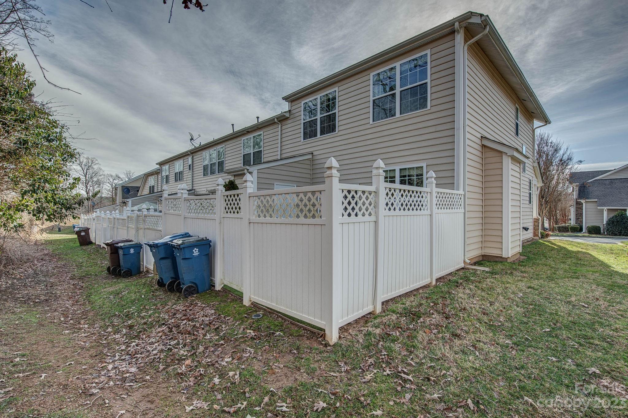 Waters Edge - Residential