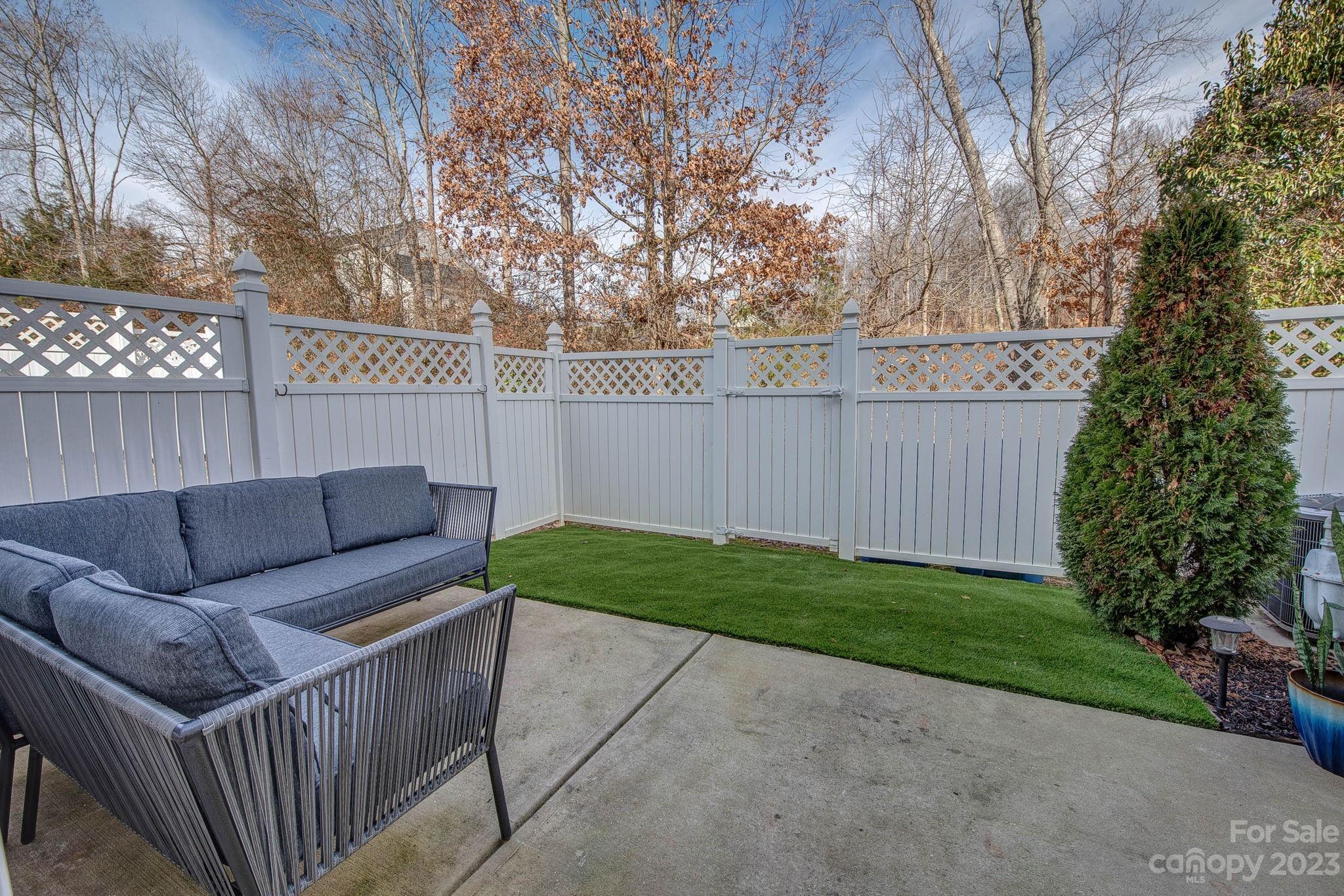 Waters Edge - Residential