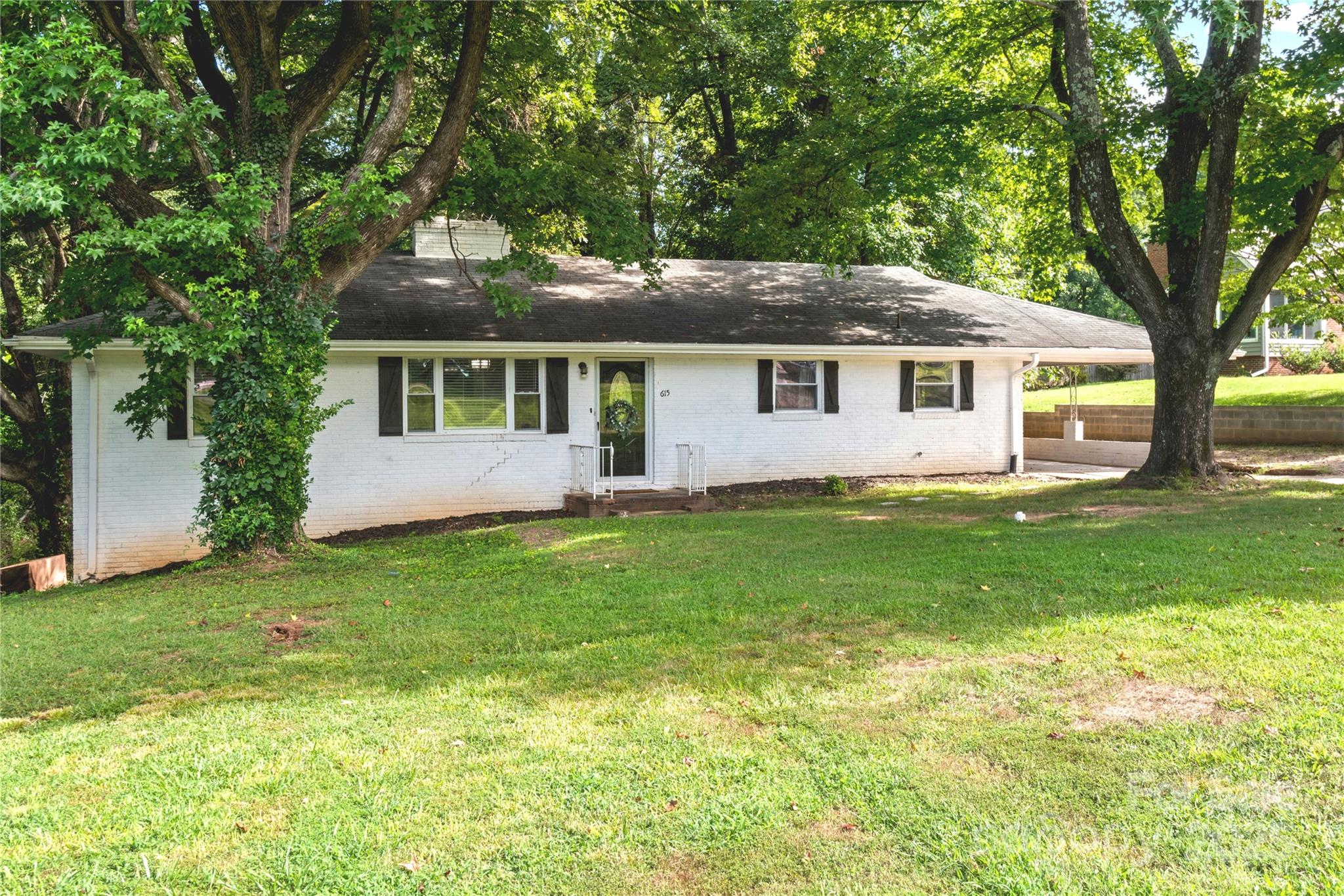 615 Motor Road