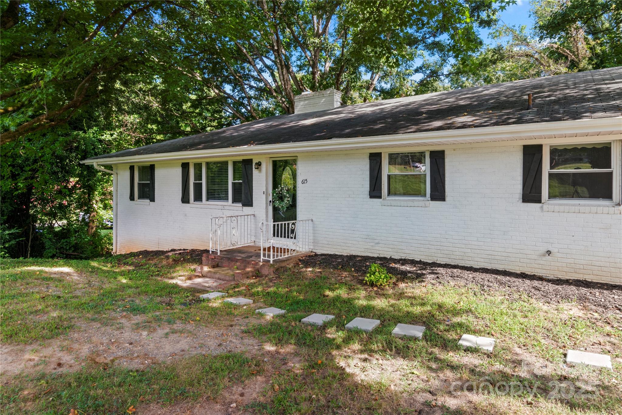 615 Motor Road