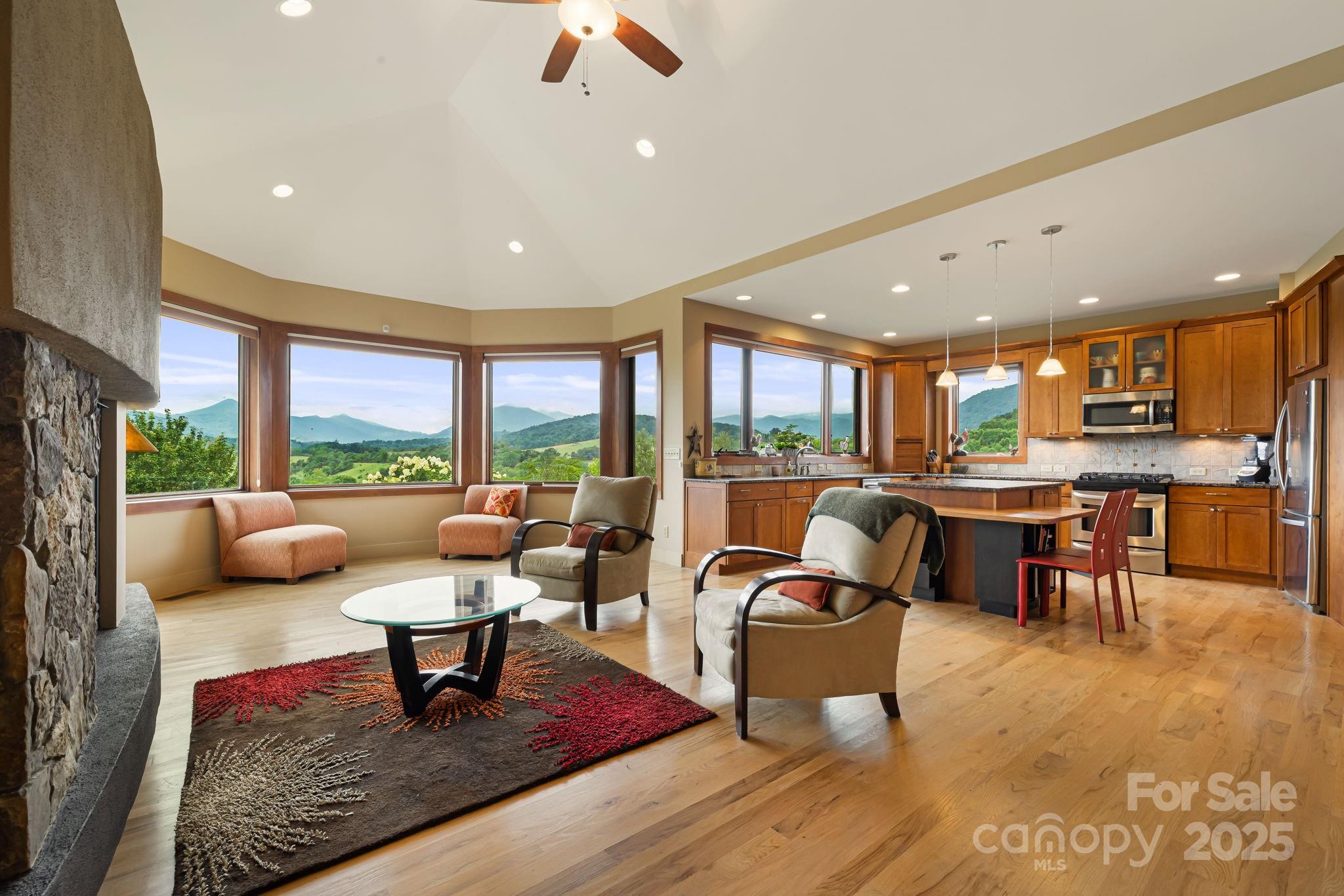 16 Pearl Mountain Ridge