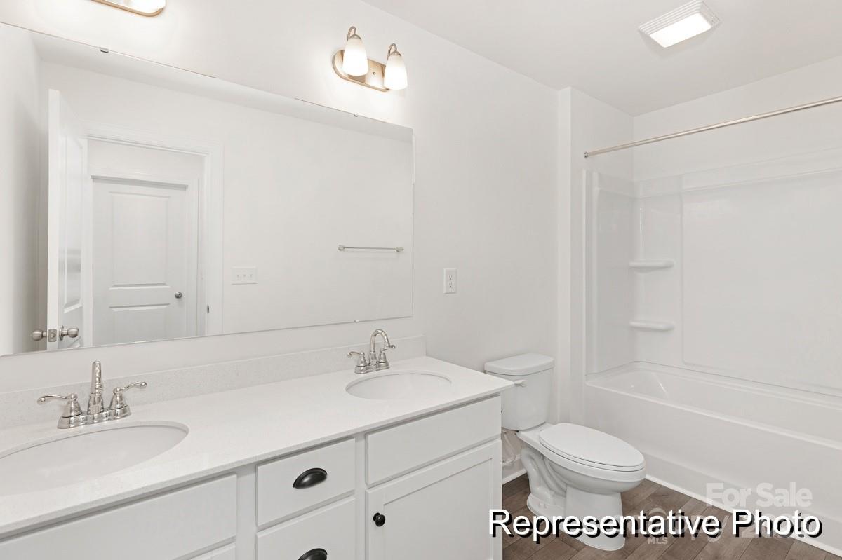 Eagles Crest - Residential