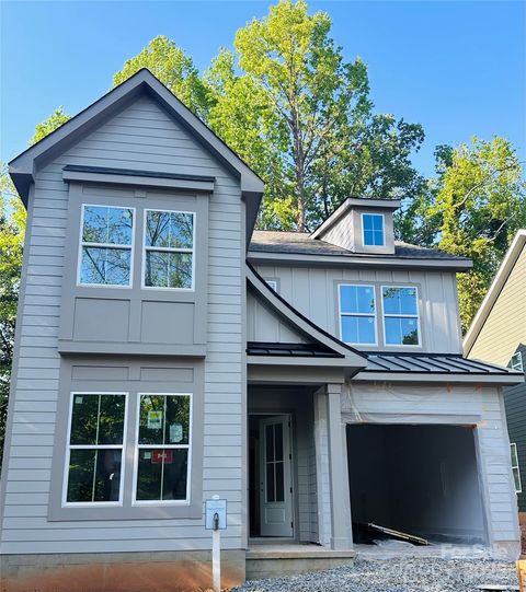 1912 St John Street Charlotte NC 28216