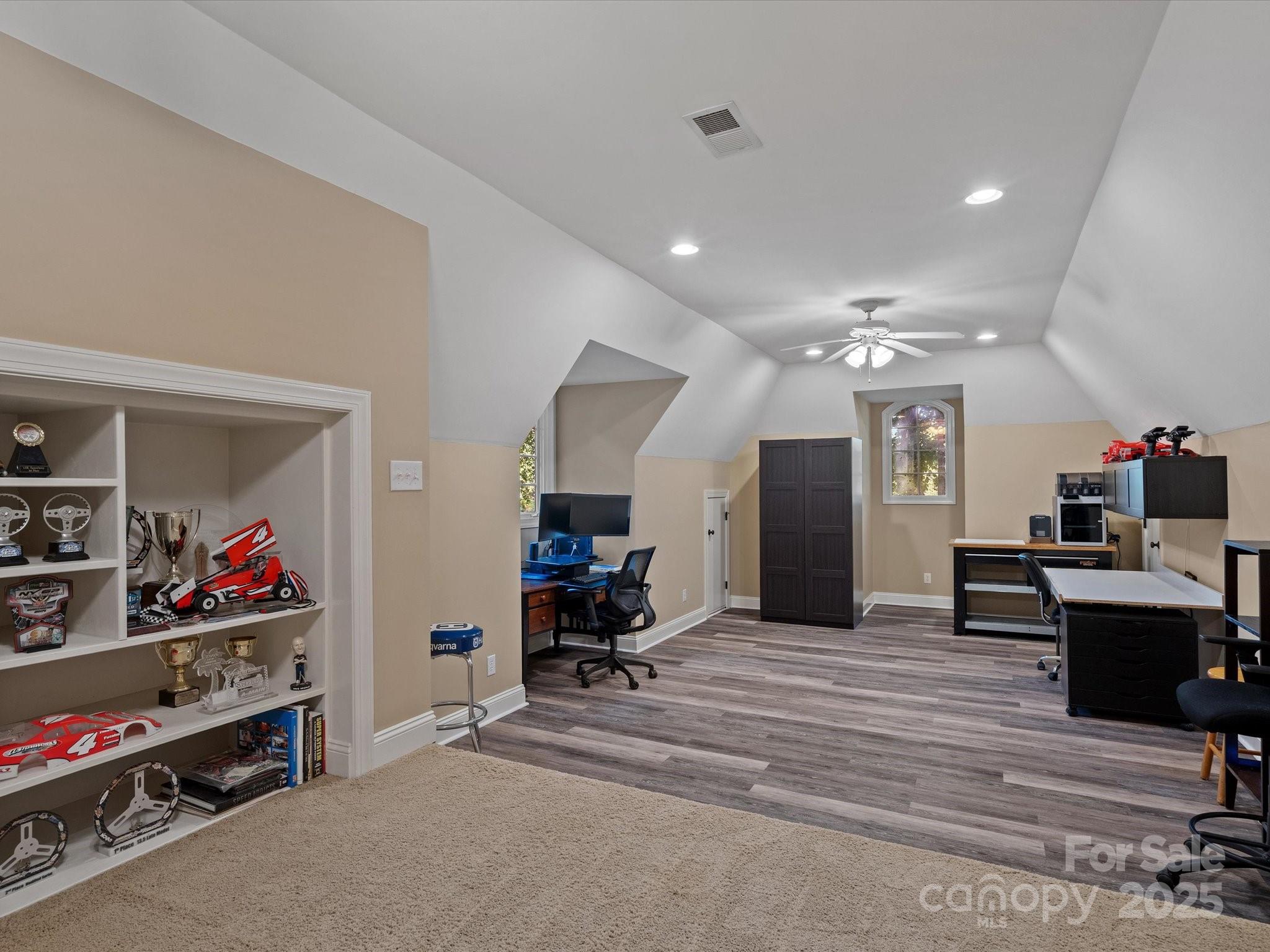 Meadow Lakes Ii - Residential