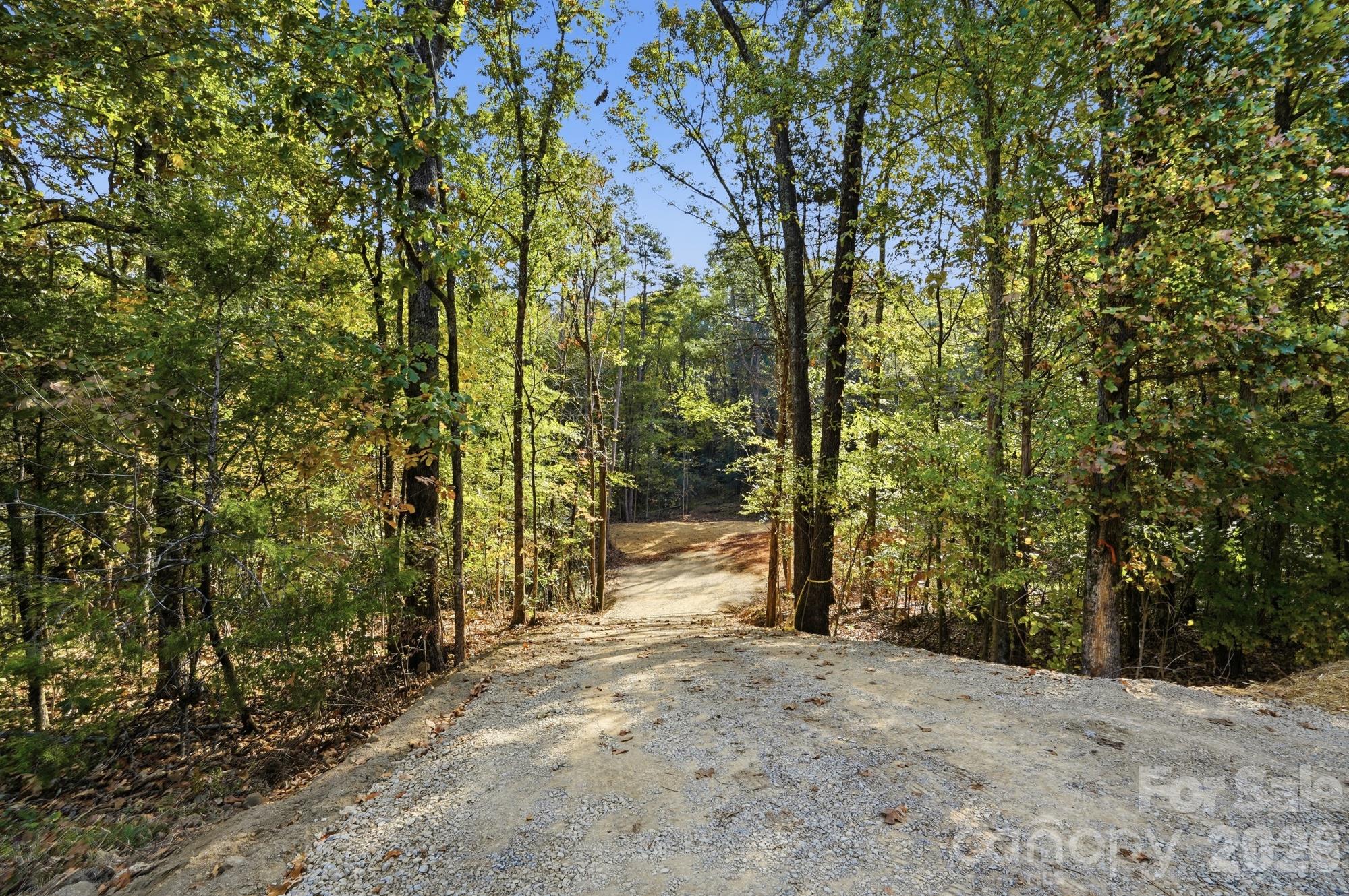 2515 Lynn Drive 26
