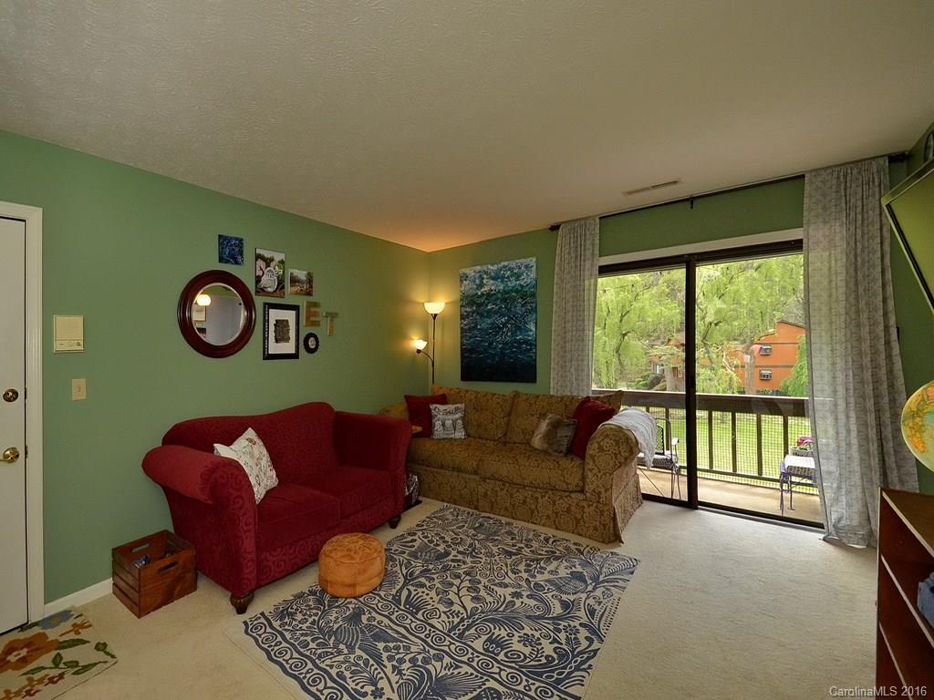 Haywood Manor - Residential