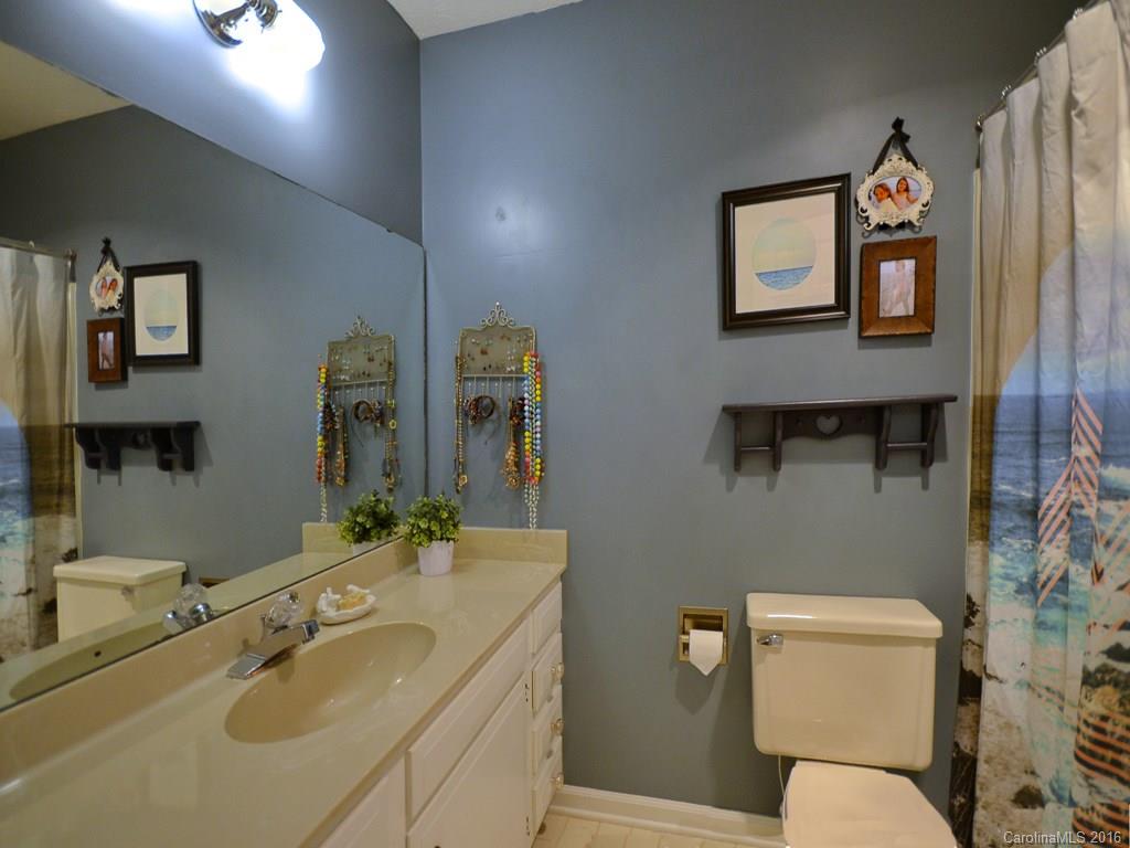 Haywood Manor - Residential