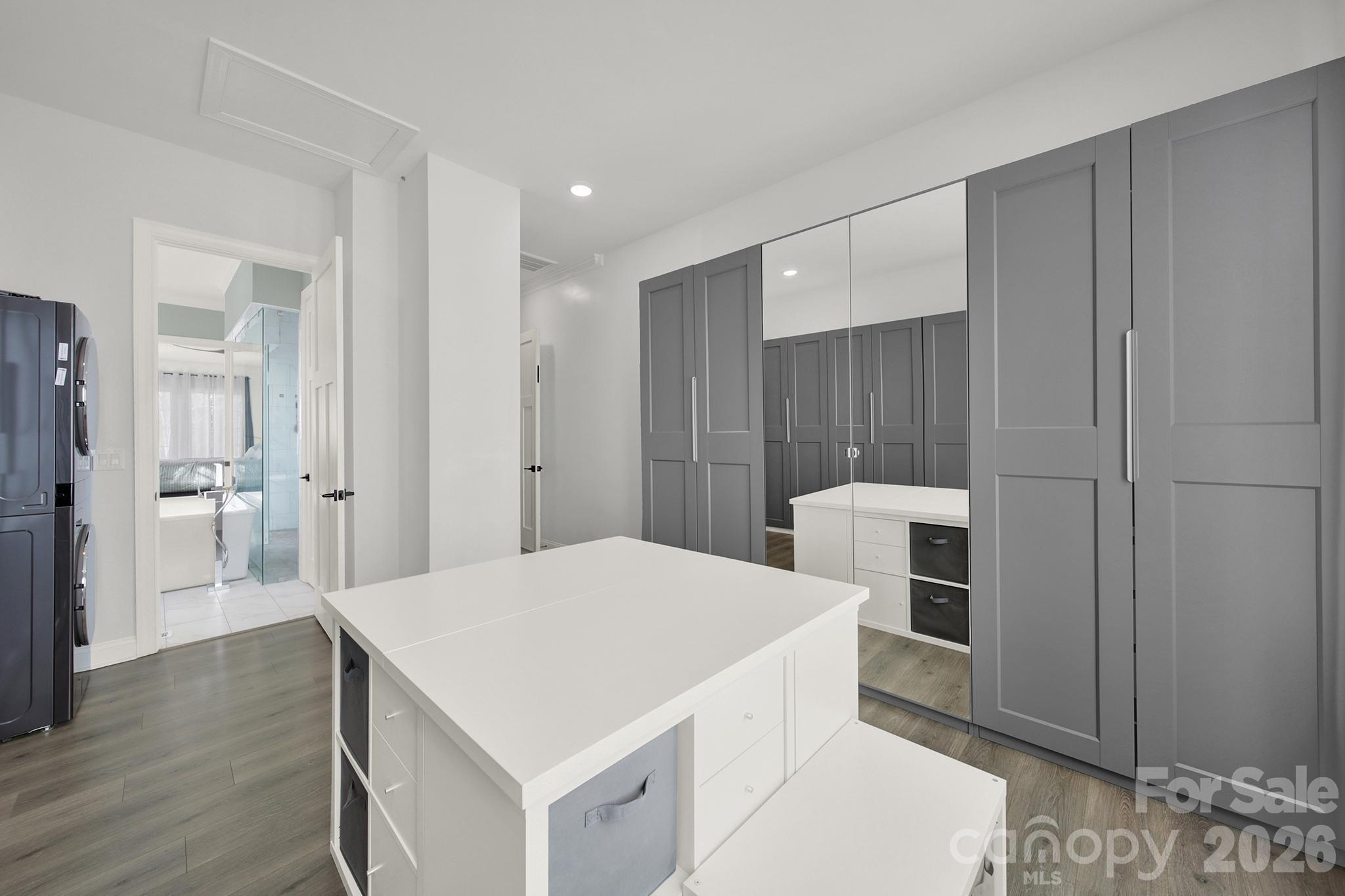 Reflection Pointe - Residential