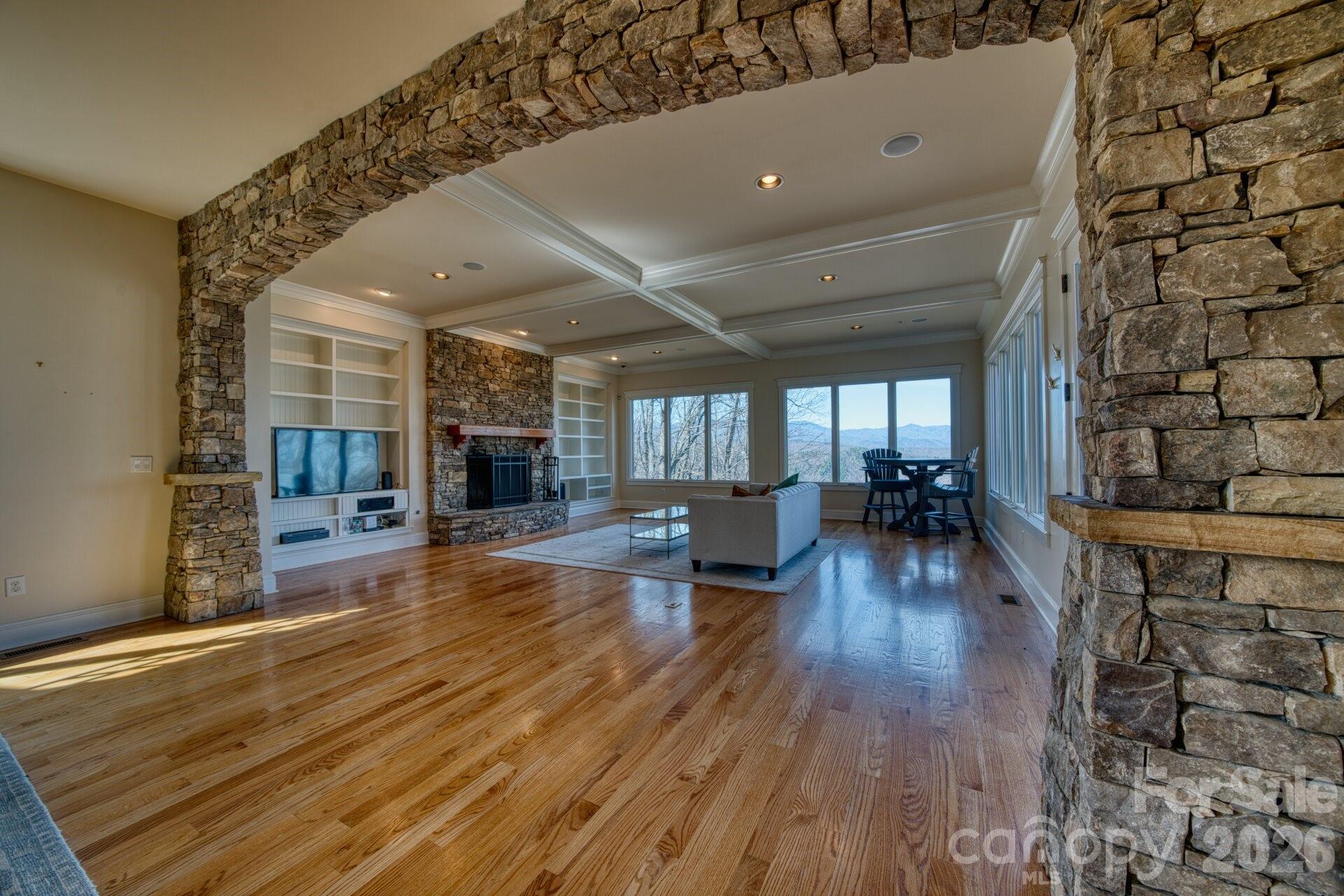 Creston - Residential