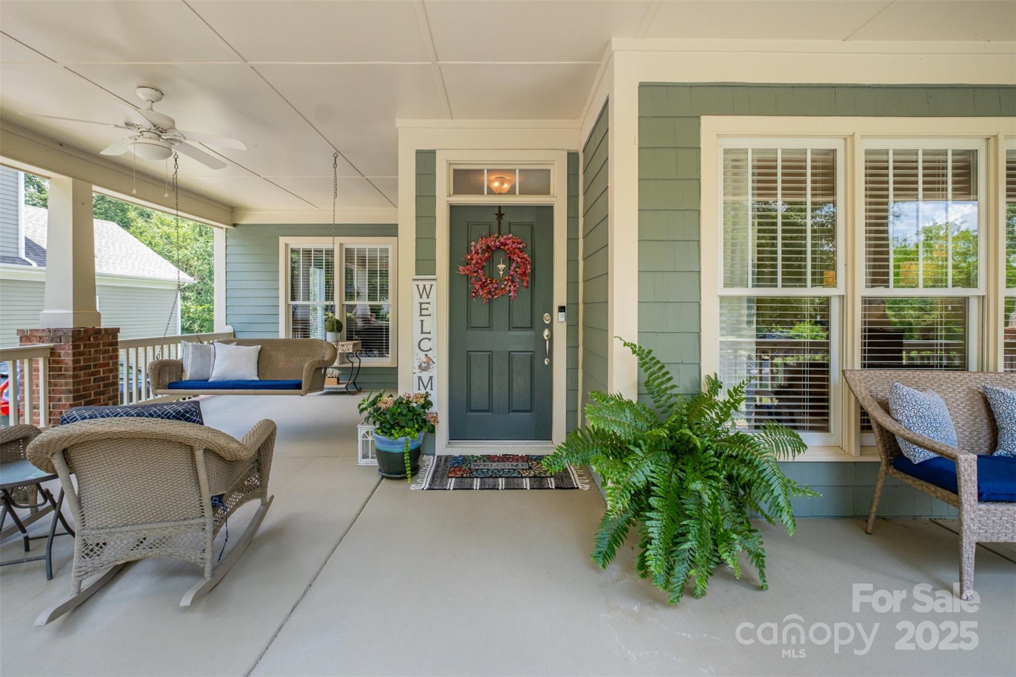 523 North Oak Drive