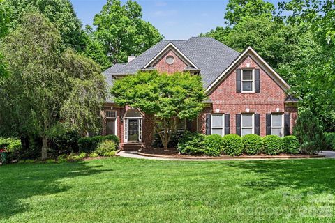 Photo of 10808 Lederer Avenue, Charlotte, NC 28277 (MLS # 4375629)