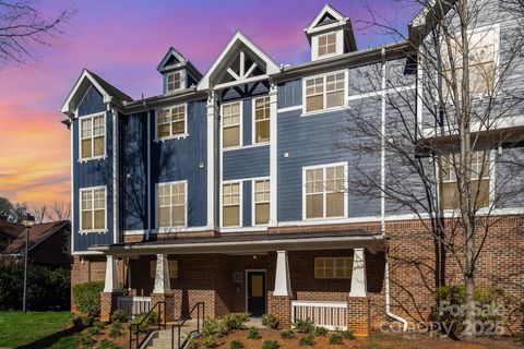 1525 Walnut View Drive Charlotte NC 28208