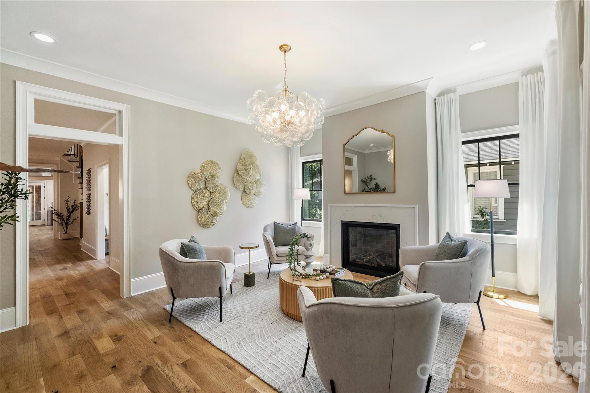 509 E Tremont Avenue