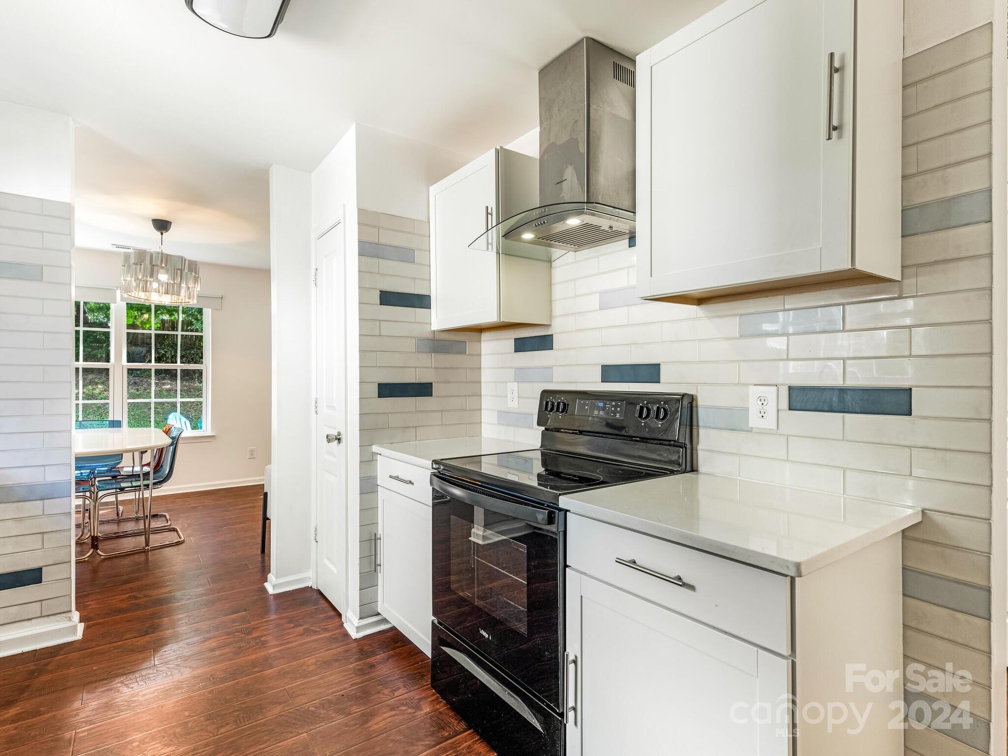 4838 Elizabeth Street