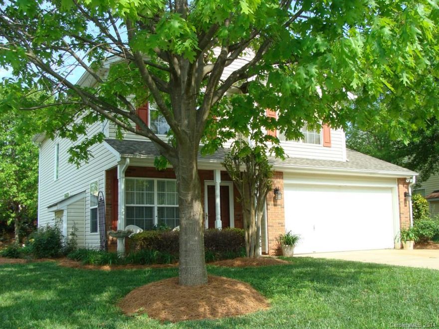 Affordable Lake Wylie Living. Close to the Lake, shopping and award winning Clover schools. Beautiful home w/ beautiful yard. Level lot w/ two car garage. 30 year architectural shingle Roof in 2012. New carpet and newer energy efficient HEIL furnace. New smooth cooktop in 2011. French doors to patio w/blinds inside. Brushed nickel light fixtures. Upstairs loft makes a good space for home office/upstairs den. You are going to love this beautiful yard and relaxing on the back patio. Low SC Taxes.
