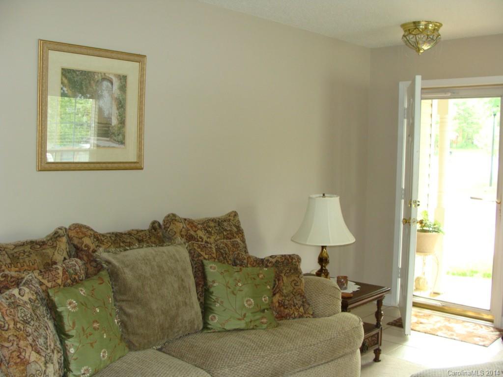 Forest Oaks - Residential