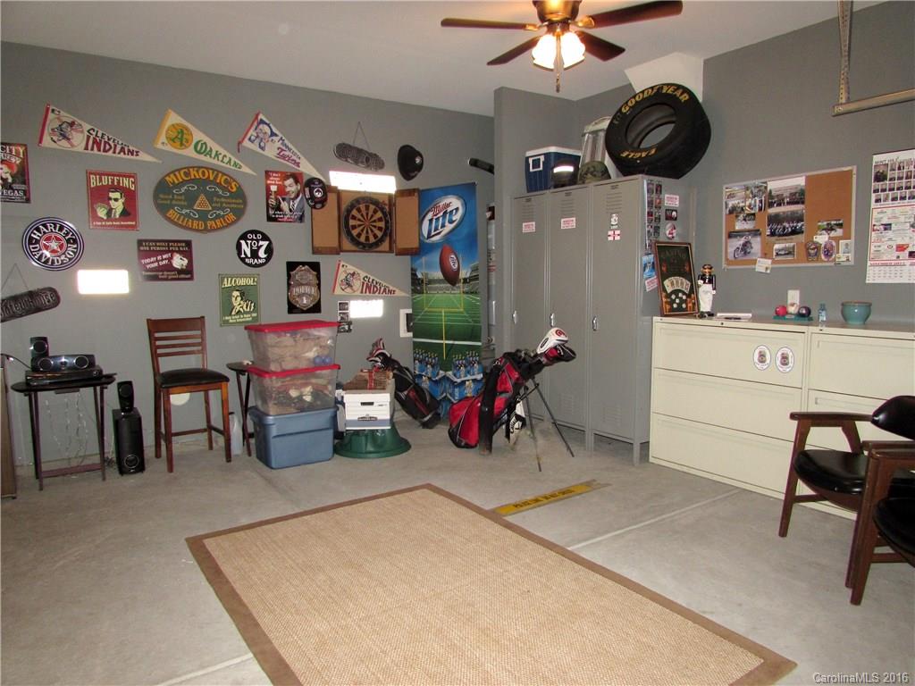 Fieldstone Farm - Residential