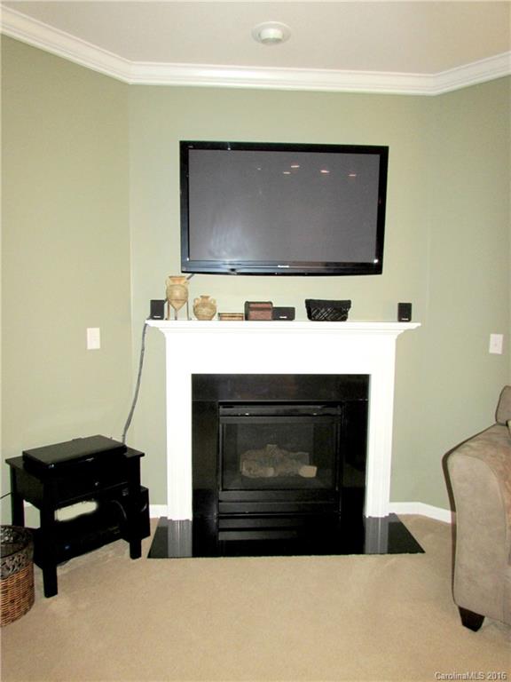 Fieldstone Farm - Residential