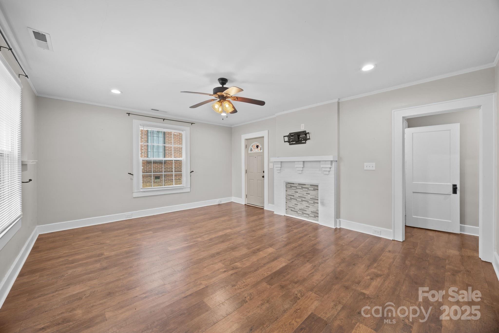 318 N 5th Street