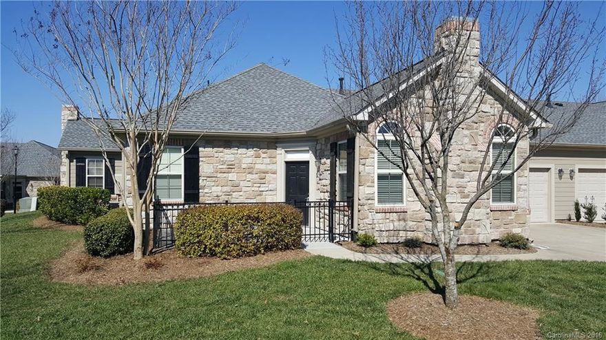 Low-maintenance, end-unit, ranch condo w/ 2 car garage in award-winning Fort Mill school district. Open floor plan. Kitchen bar w/ solid surface counters, 42” maple cabinets, vaulted ceiling & gas fireplace. 2 spacious bedrooms & 2 full baths. Gated front patio area. Ample storage space. HOA dues also include lawn maintenance, water, sewer, garbage and access to the community pool, clubhouse & fitness center. Close to shopping, area amenities and interstate.