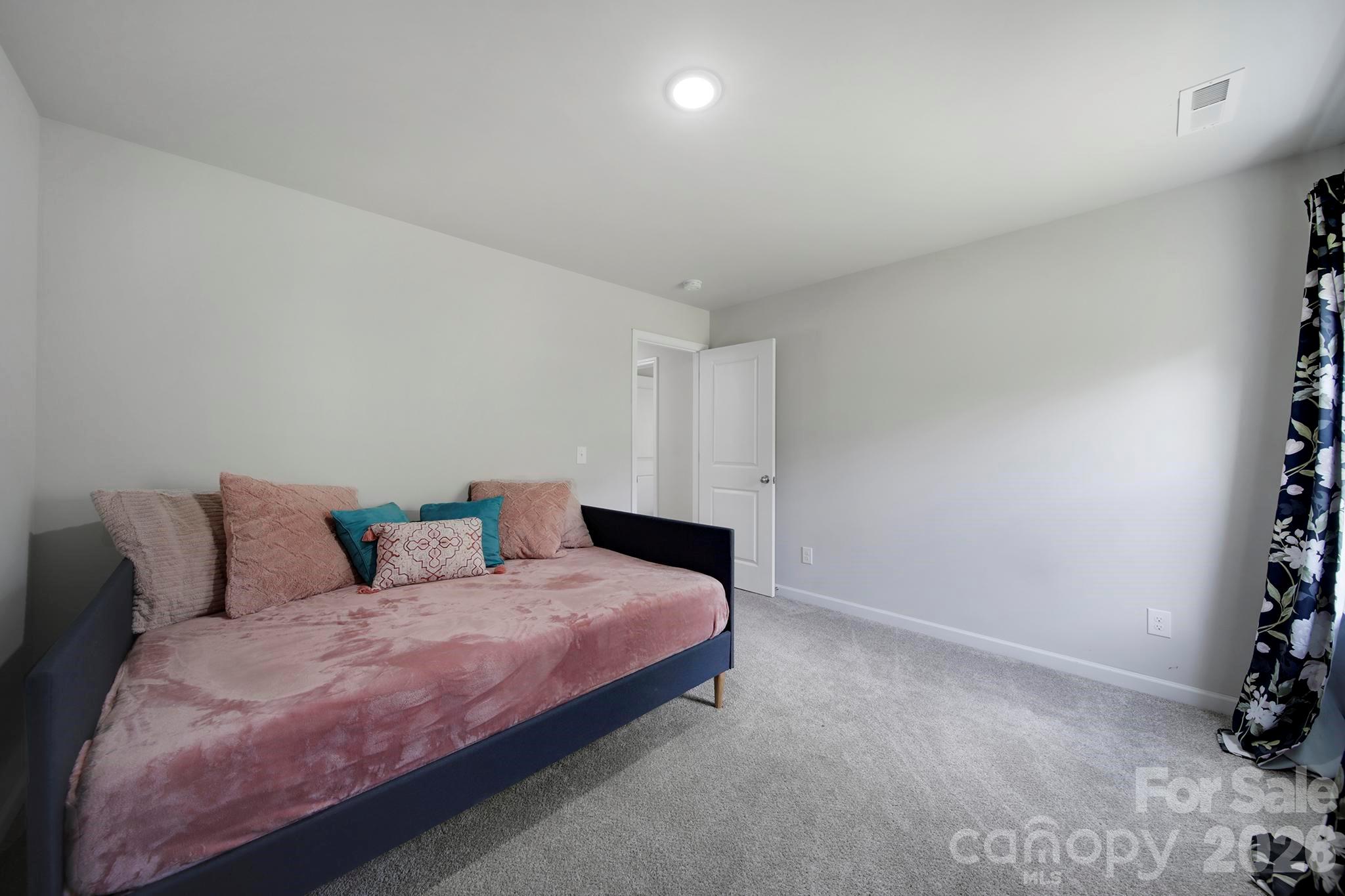 Mallard Creek Estates - Residential