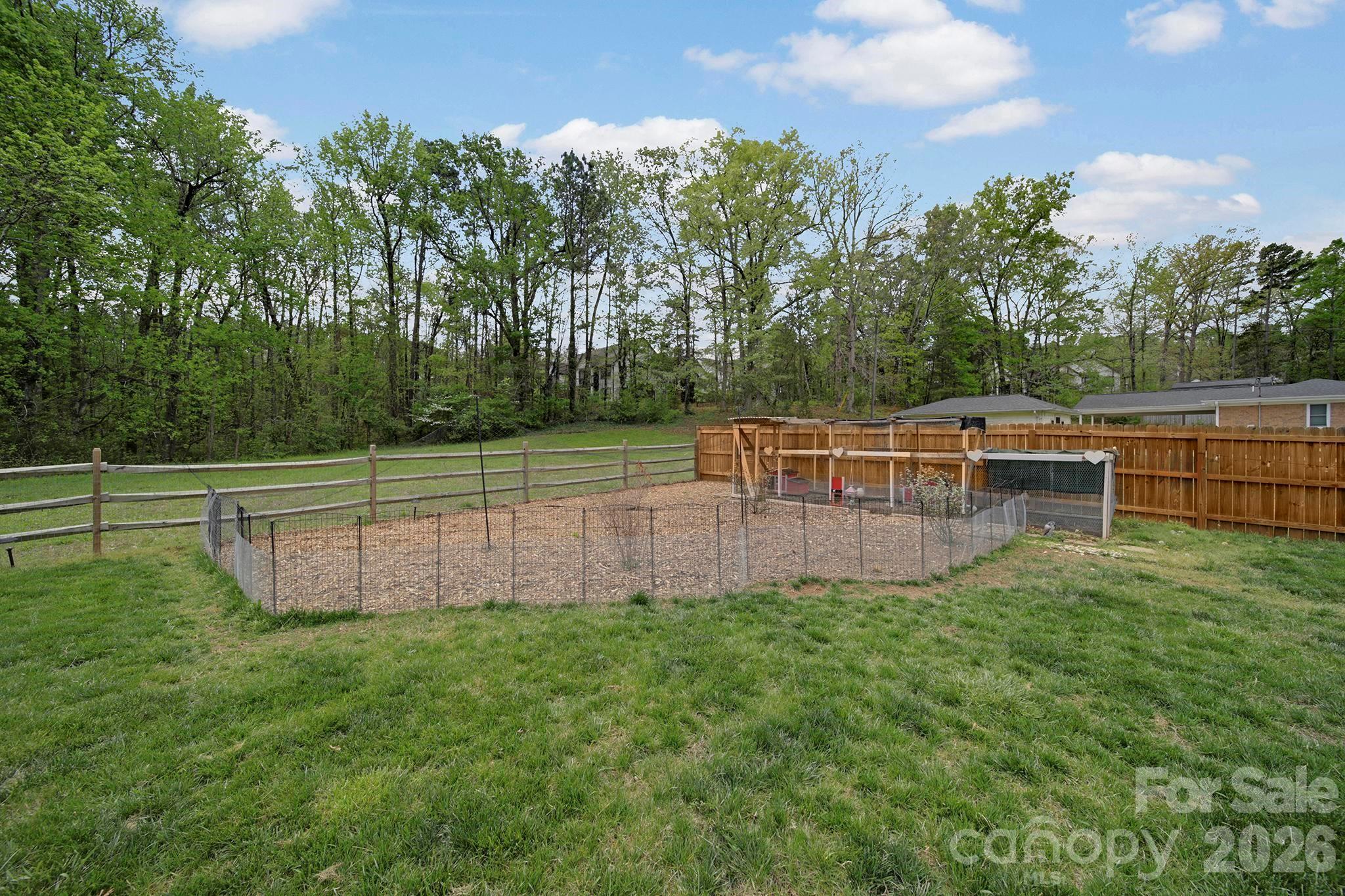 Mallard Creek Estates - Residential