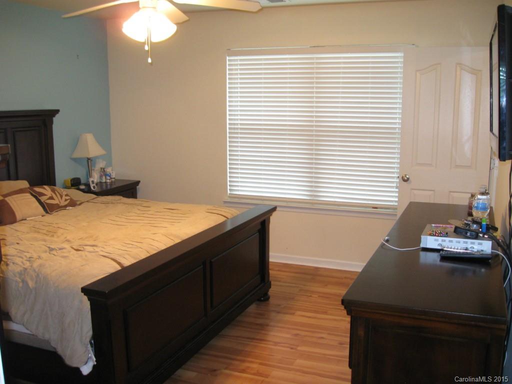 Riverwalk - Residential