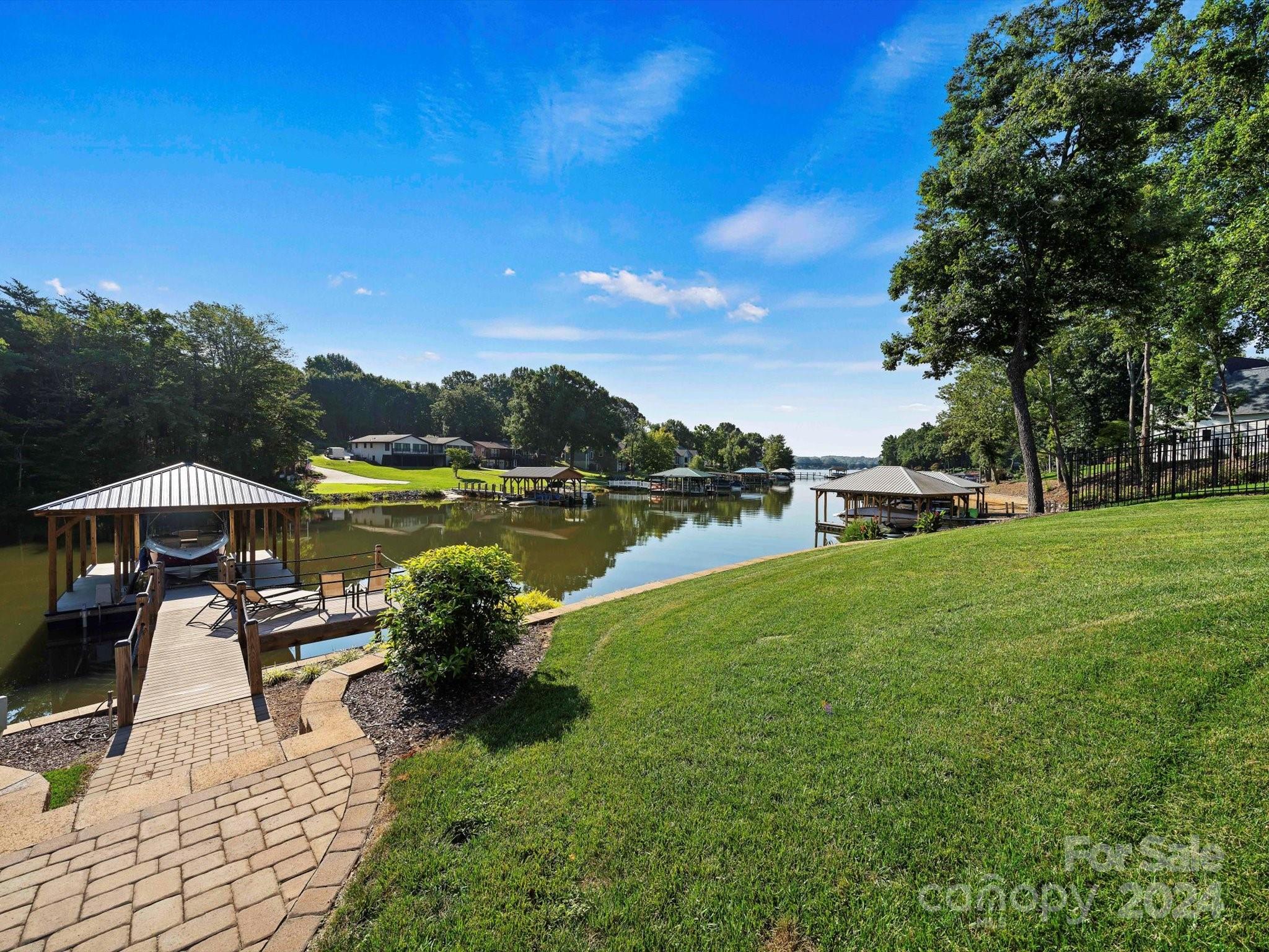 Regency Lake Village - Residential