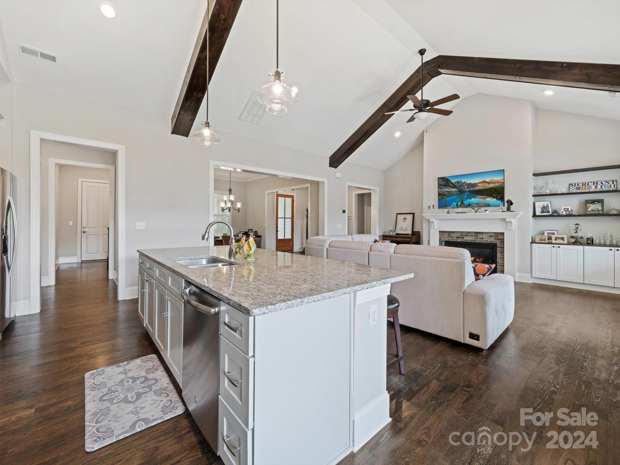 Regency Lake Village - Residential