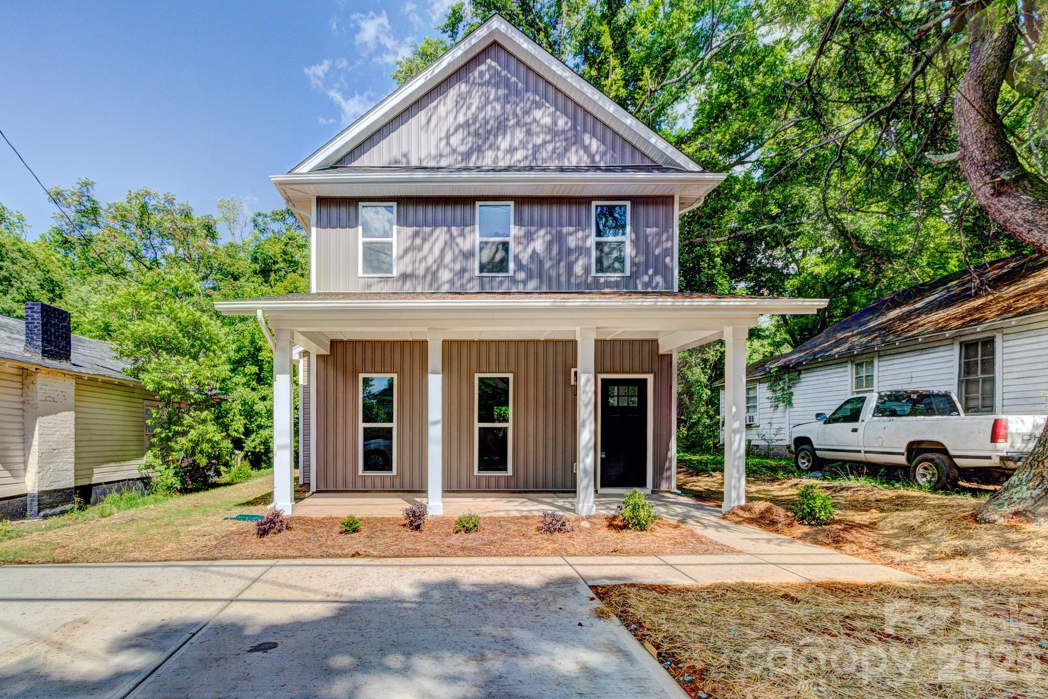 816.5 Frederick Street 24