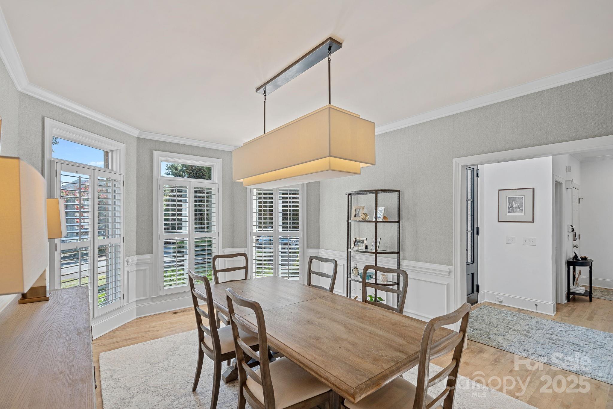 The Peninsula - Residential