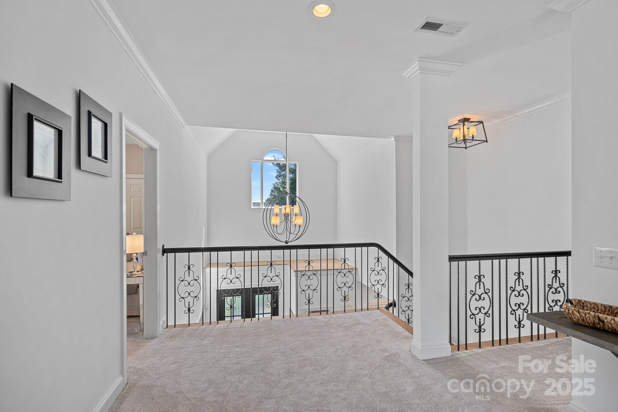 The Peninsula - Residential